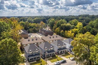 692 Tiger Estates Dr in Memphis, TN - Foto de edificio - Building Photo
