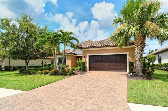 4916 Tivoli Run in Bradenton, FL - Building Photo - Building Photo