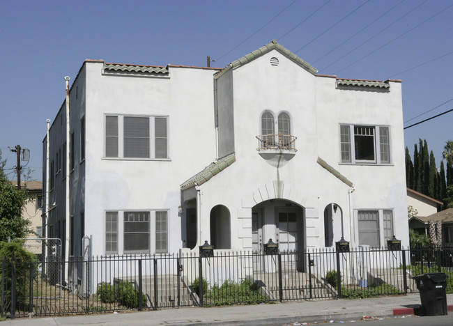 1257 N Bronson Ave in Los Angeles, CA - Building Photo - Building Photo