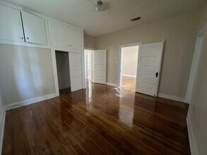 1110 Convention St in Baton Rouge, LA - Building Photo - Building Photo