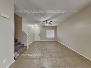 13207 W Crocus Dr, Unit 308 in Surprise, AZ - Foto de edificio - Building Photo