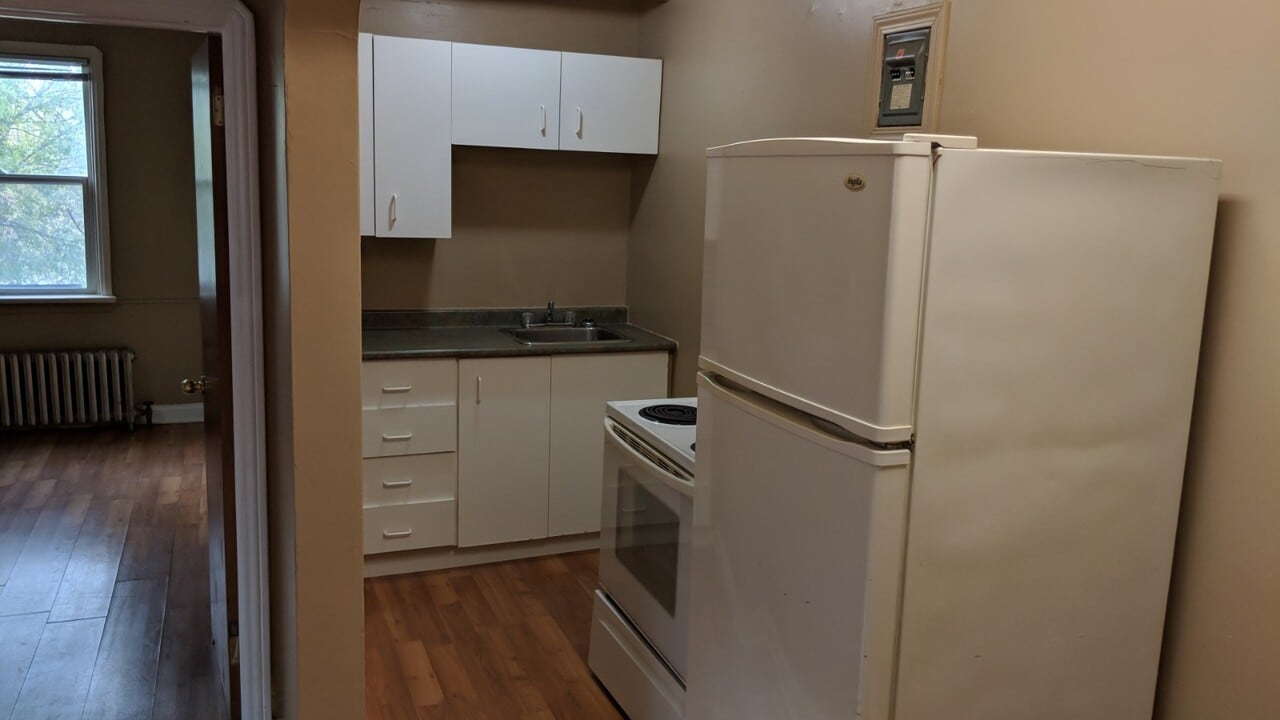 570-570 St Mary's Rd in Winnipeg, MB - Building Photo