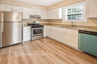 888 Tall Deer Dr in Fairburn, GA - Building Photo - Building Photo