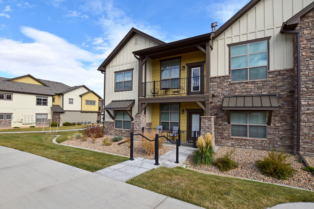 6510 Crystal Downs Dr, Unit 101 in Windsor, CO - Foto de edificio