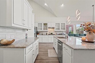 315 Chandan Wy in Irving, TX - Building Photo - Building Photo