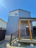 3522 SW 112th St in Seattle, WA - Building Photo