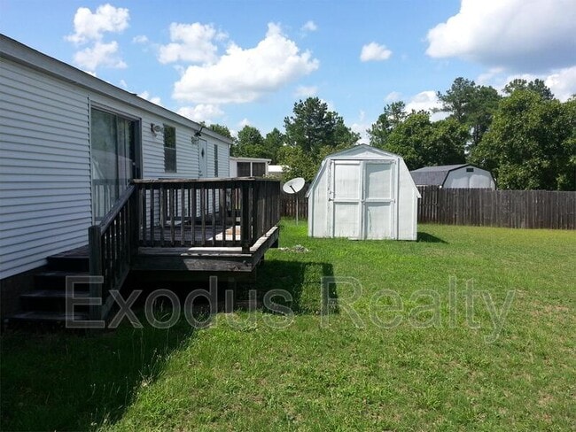 100 Forest Manor Dr photo'