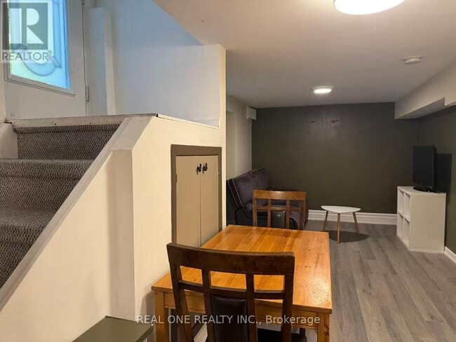 property at 391 Parkside Dr