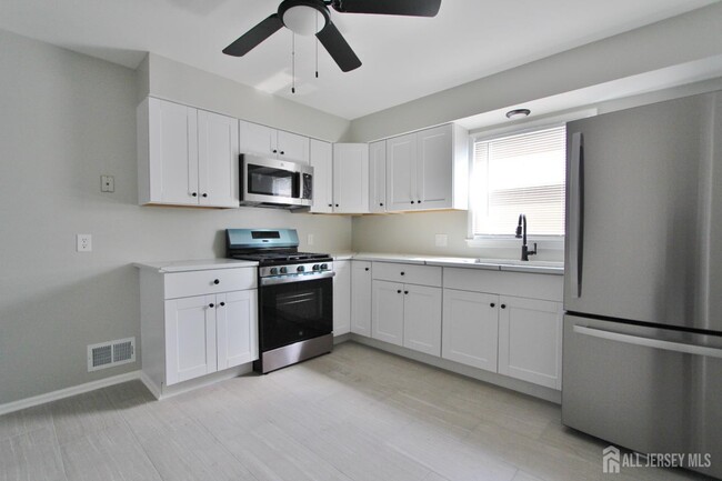 property at 520 Hamilton Blvd