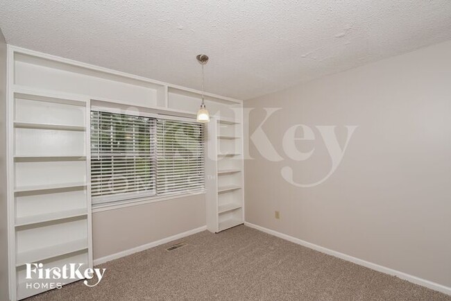 2532 Janice Cir NE in Birmingham, AL - Building Photo - Building Photo