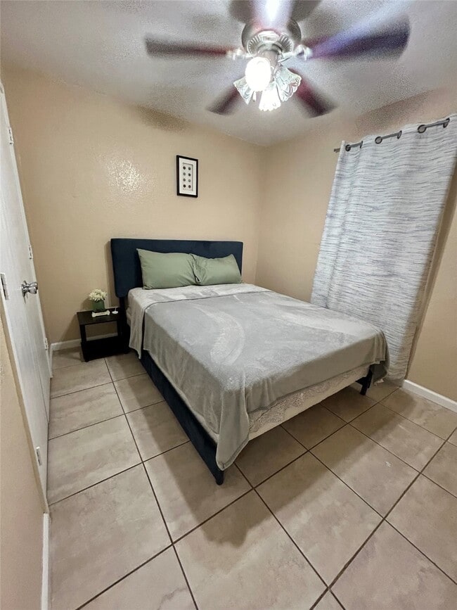 13207 Gatton Park Dr in Houston, TX - Building Photo - Building Photo