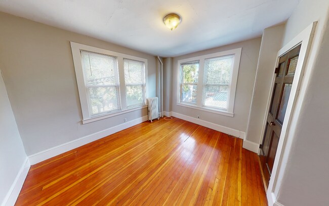 property at 5 Elmer St