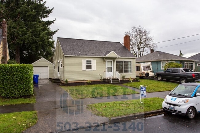 property at 7905 N Emerald Ave