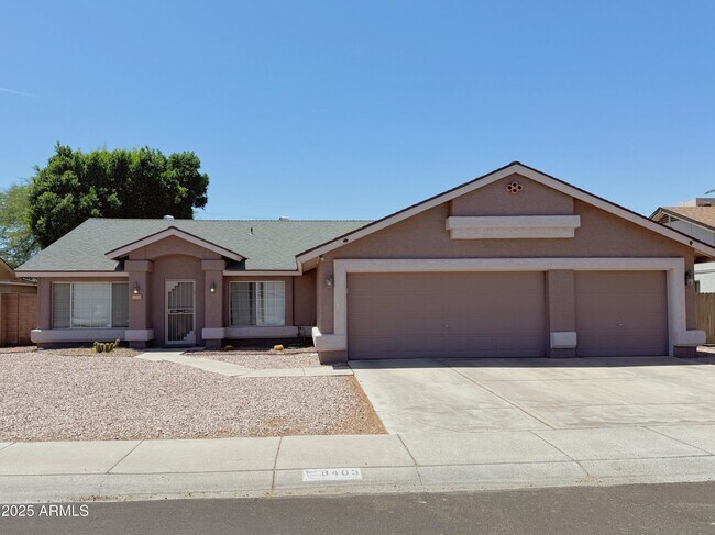 property at 8403 W Dreyfus Dr