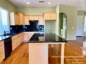 7456 Millport Dr in Roseville, CA - Building Photo - Building Photo