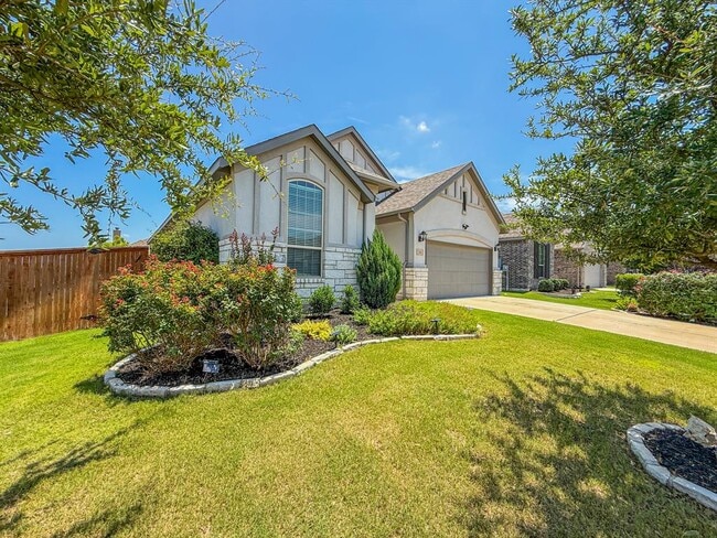 128 Regents Ln in Liberty Hill, TX - Building Photo - Building Photo