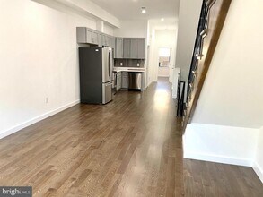 1134 Mt Vernon St in Philadelphia, PA - Building Photo - Building Photo