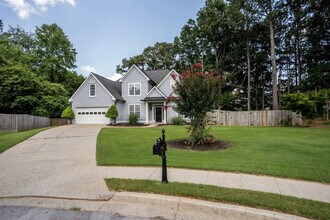 4274 Chatham Crest Ln in Buford, GA - Building Photo - Building Photo