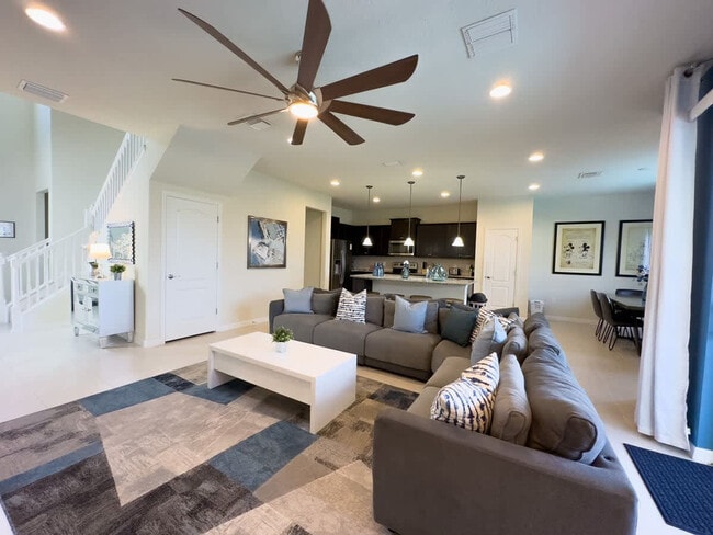 2463 Tangier Dr in Kissimmee, FL - Building Photo - Building Photo