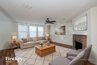 4004 German Pointer Way in Fort Worth, TX - Foto de edificio - Building Photo