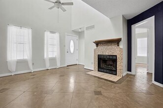 216 St Mary's Pl in Rockwall, TX - Building Photo - Building Photo