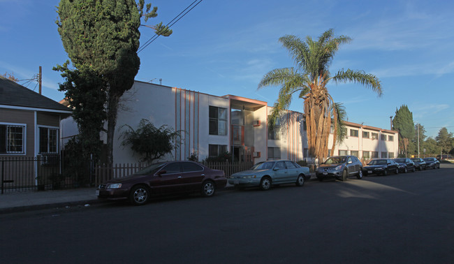 141 Avenue 22 in Los Angeles, CA - Foto de edificio - Building Photo