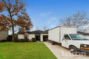 8376 Chason Rd W in Jacksonville, FL - Building Photo