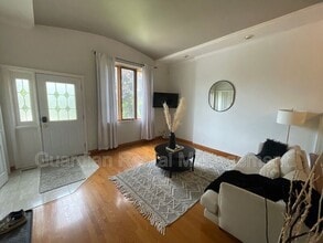 1227 Regina Ave in Thunder Bay, ON - Building Photo - Building Photo
