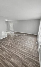 2380 Grassland Dr in Florissant, MO - Building Photo - Building Photo