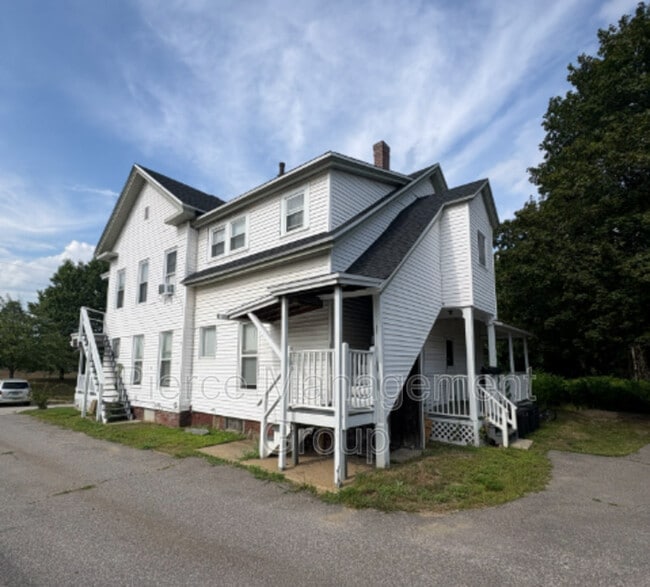 4 Sexton Ave in Concord, NH - Building Photo - Building Photo