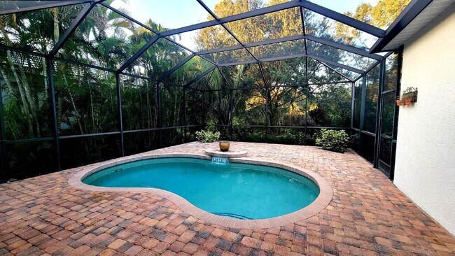 7236 Lismore Ct in Lakewood Ranch, FL - Foto de edificio - Building Photo