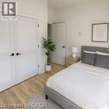 27 Queenston St in St Catharines, ON - Building Photo - Building Photo