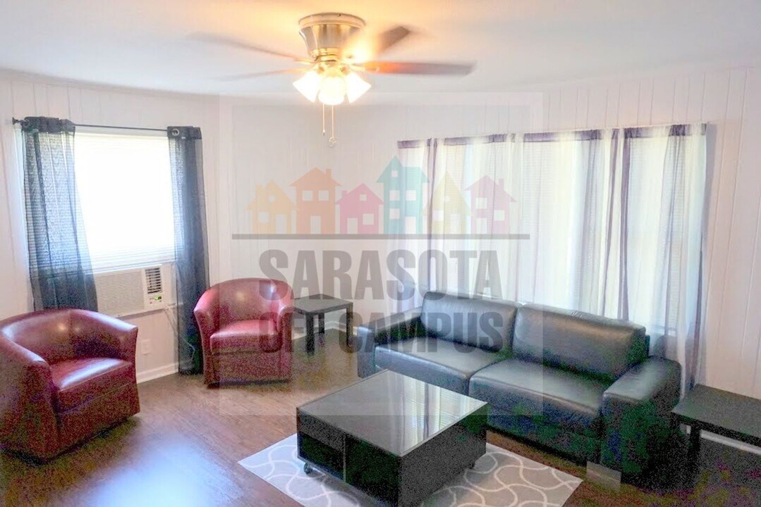 3600 Bradenton Rd in Sarasota, FL - Building Photo