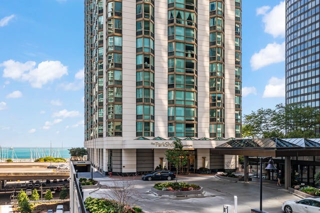 property at 195 N Harbor Dr