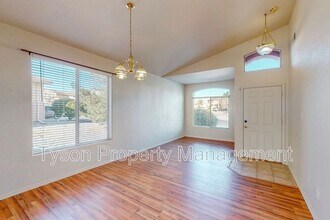 1375 Peppoli Loop SE in Rio Rancho, NM - Building Photo - Building Photo