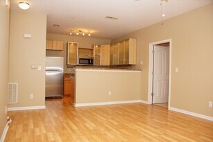 1260 Duncan Gardens Dr, Unit 1260 in Charlotte, NC - Building Photo