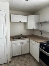 2204 Demorest Ave in Muscatine, IA - Building Photo - Building Photo