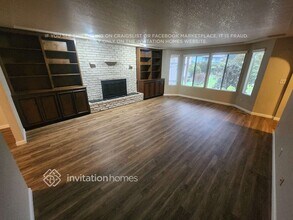 8220 64th St Ct W, Unit 018307 in University Place, WA - Foto de edificio - Building Photo