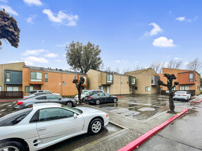 The Village in Suisun City, CA - Building Photo - Building Photo