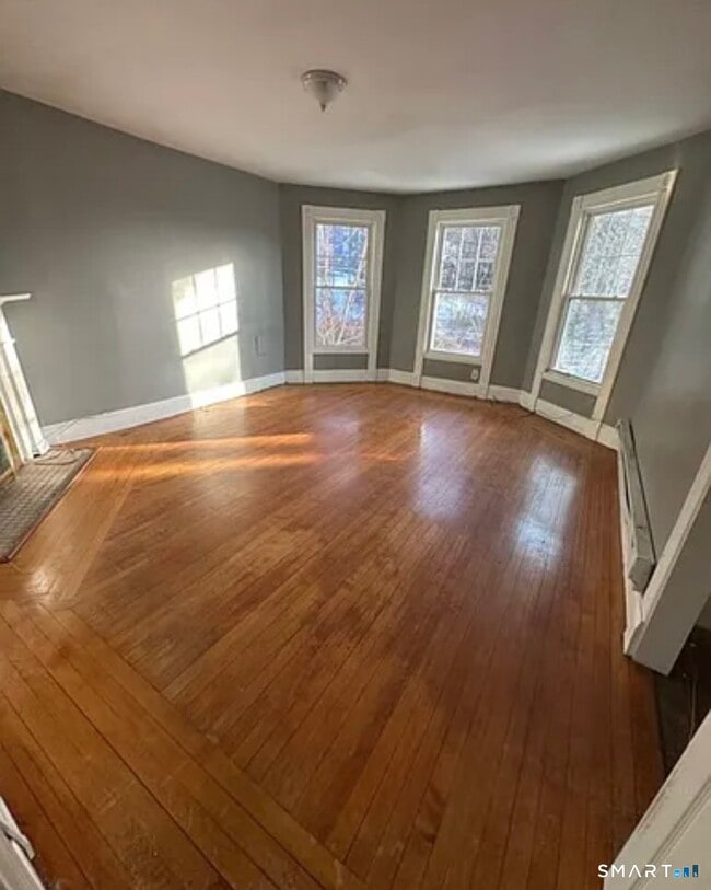 484 Waterville St in Waterbury, CT - Building Photo - Building Photo