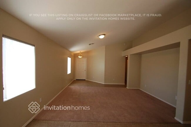 1545 W Burgess Ln in Phoenix, AZ - Foto de edificio - Building Photo