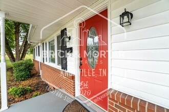 815 Julianne Dr in Jefferson City, TN - Building Photo - Building Photo
