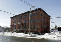 Cedar House in Manchester, NH - Building Photo - Building Photo