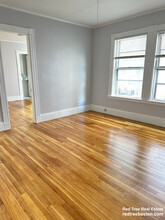 18 Quint Ave, Unit 2 in Boston, MA - Building Photo - Building Photo