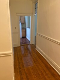 16 Queensberry St, Unit B in Boston, MA - Building Photo - Building Photo