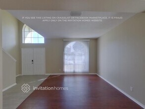 1041 Grand Canyon Dr in Valrico, FL - Building Photo - Building Photo