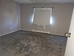 50 Donna Ct in Staten Island, NY - Building Photo - Building Photo