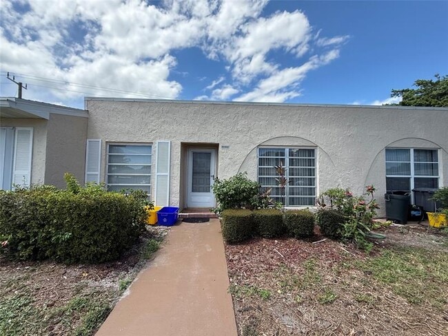 property at 20862 Vinesta Cir