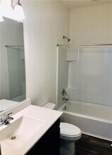 126 Woodpecker Run in Jarrell, TX - Building Photo - Building Photo