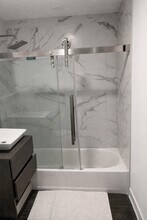 200 Park Terrace Dr, Unit 222 in Stoneham, MA - Foto de edificio - Building Photo